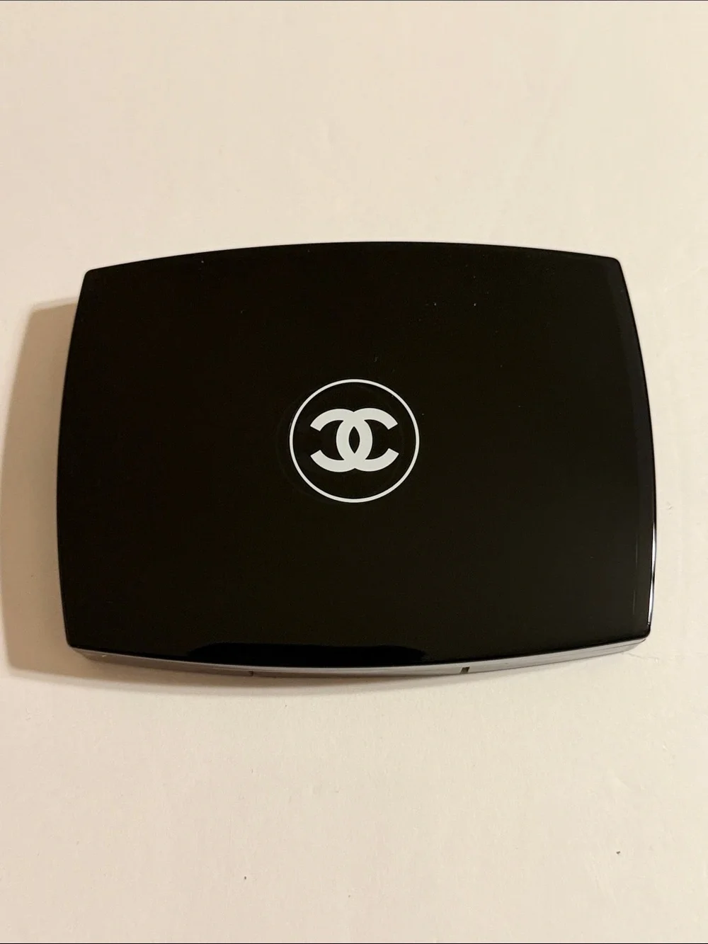 CHANEL Double Perfection Lumière Long Wear Flawless Compact Powder 30 Beige 13g